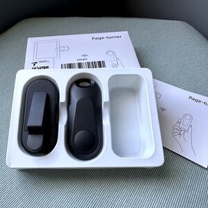 💥SOLD💥 Page Turner Remote Control in Black